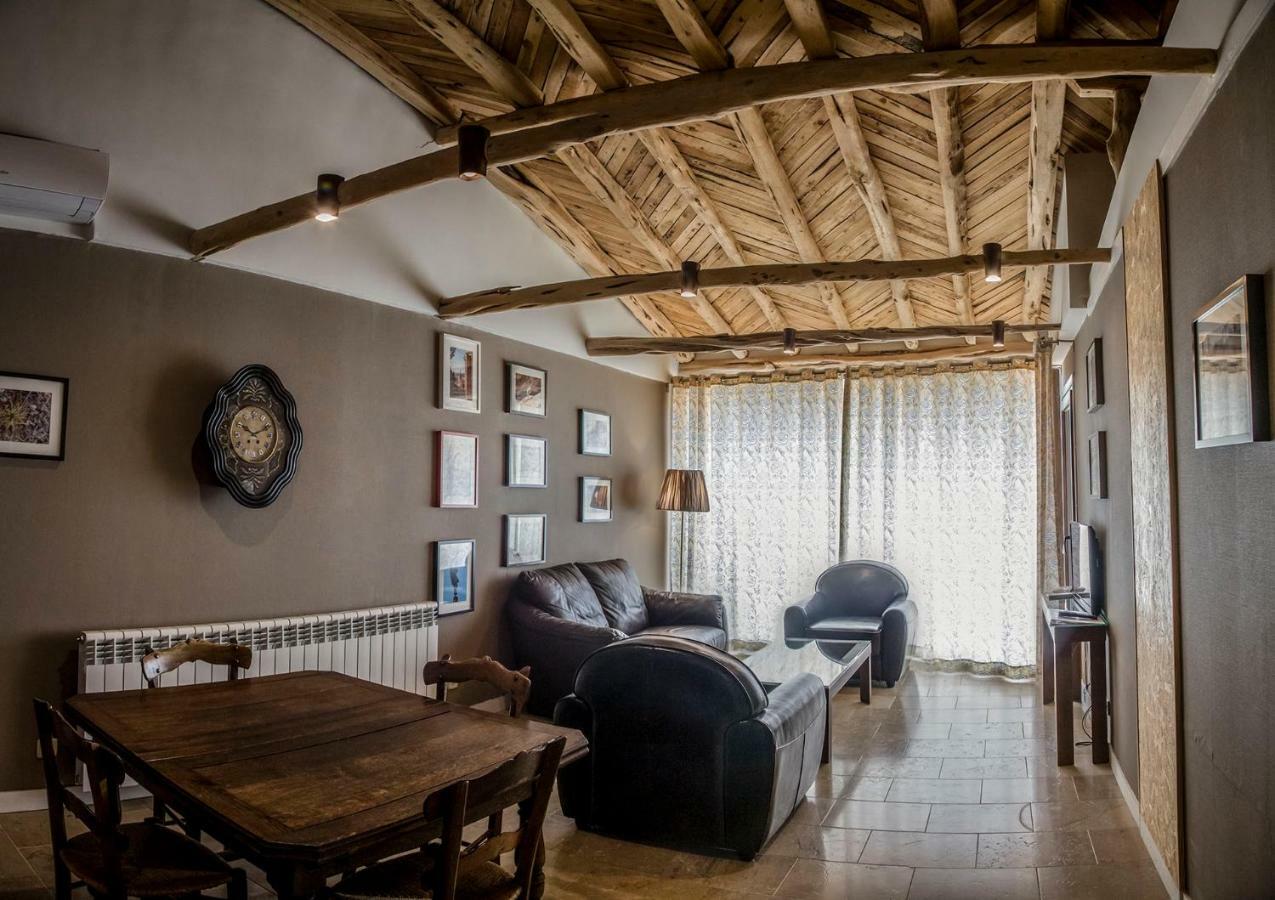 Apartamentos Rurales De La Sexma Del Sabinar Corduente Exteriör bild
